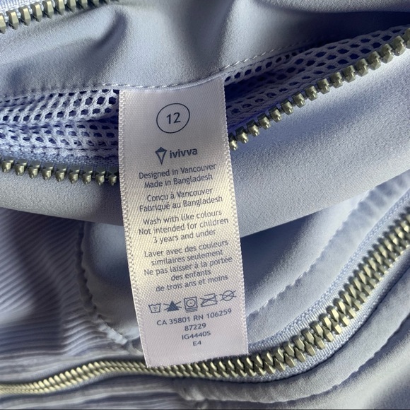 Ivivva • Wild Wonder Lightweight Hooded Jacket - Picture 8 of 11